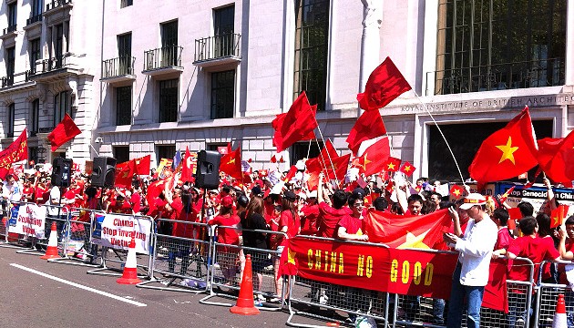 Vietnamese community in Germany march to protest China’s illegal acts